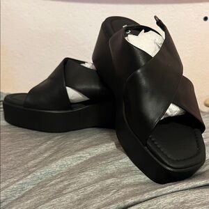 Black Women's Platform Sandals WIDE